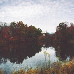lake-1030850_640